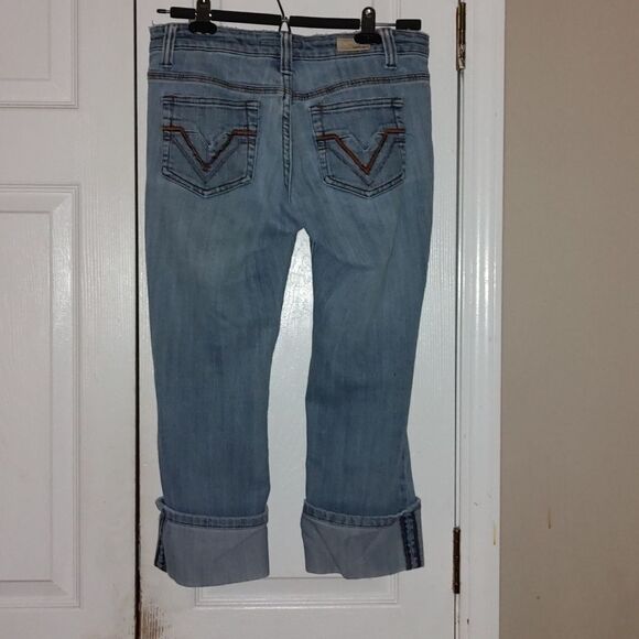 Refuge light washed cropped denim capris Sz 7 - Picture 4 of 6